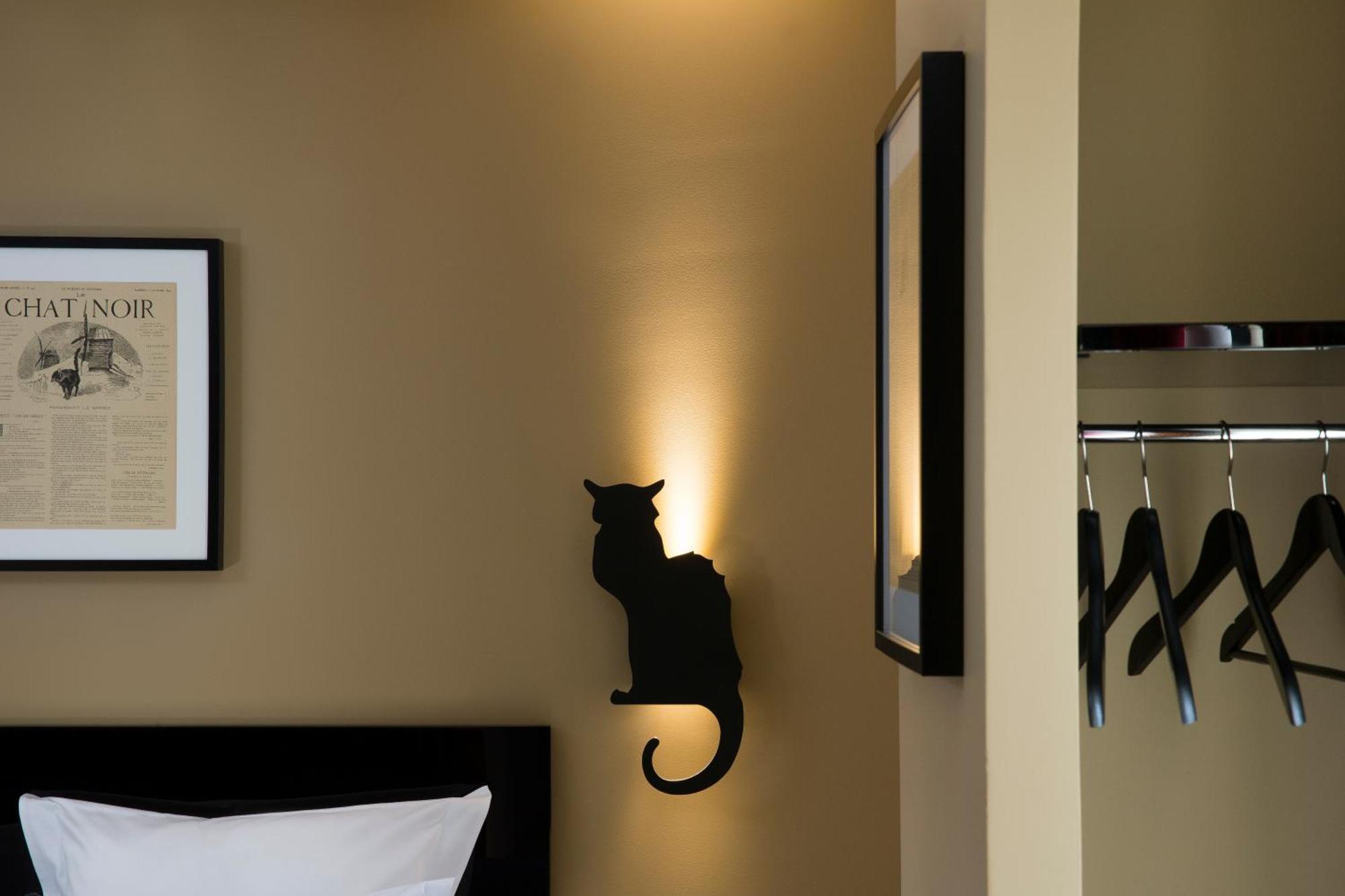 Hotel Le Chat Noir Parigi Camera foto