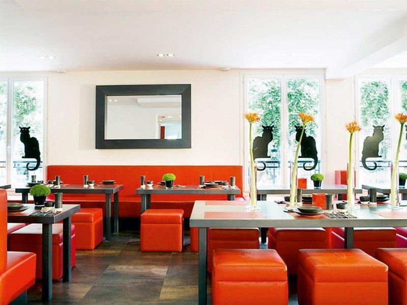 Hotel Le Chat Noir Parigi Esterno foto