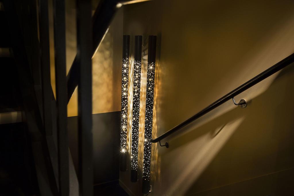 Hotel Le Chat Noir Parigi Esterno foto