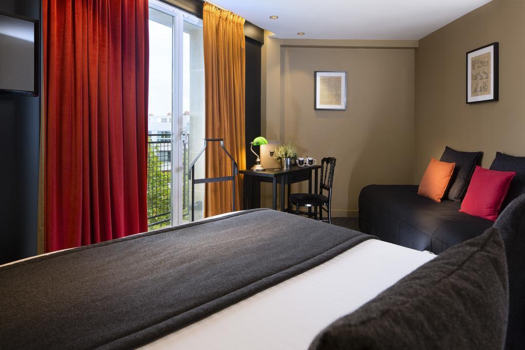 Hotel Le Chat Noir Parigi Esterno foto