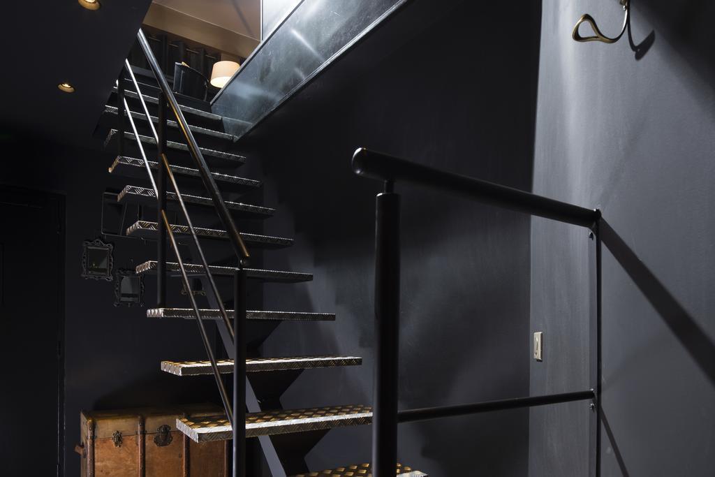 Hotel Le Chat Noir Parigi Esterno foto